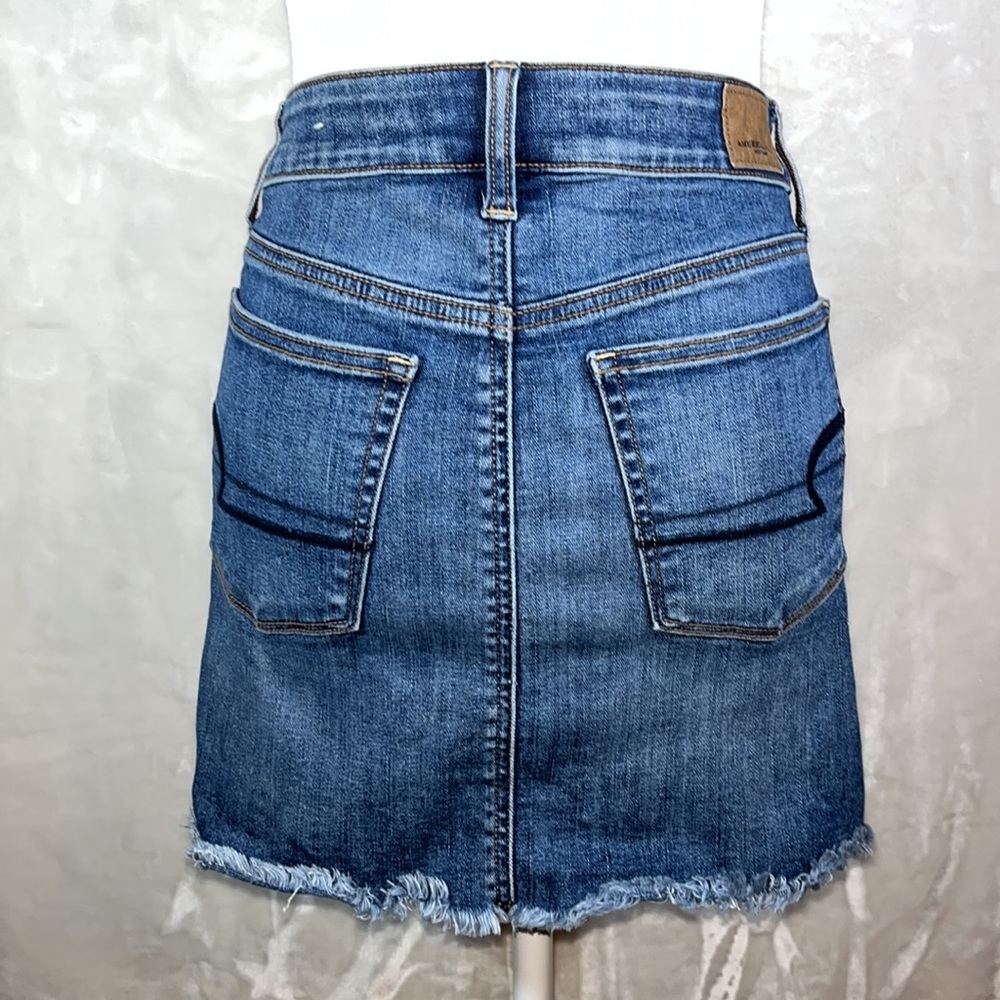 ✅American Eagle Denim Skirt - Picture 3 of 6